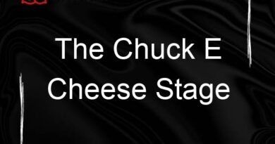 the chuck e cheese stage 93362