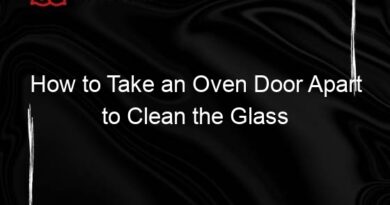 How to Take an Oven Door Apart to Clean the Glass
